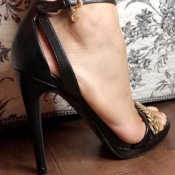 BlackG by Guess heels - Picture 2 of 3